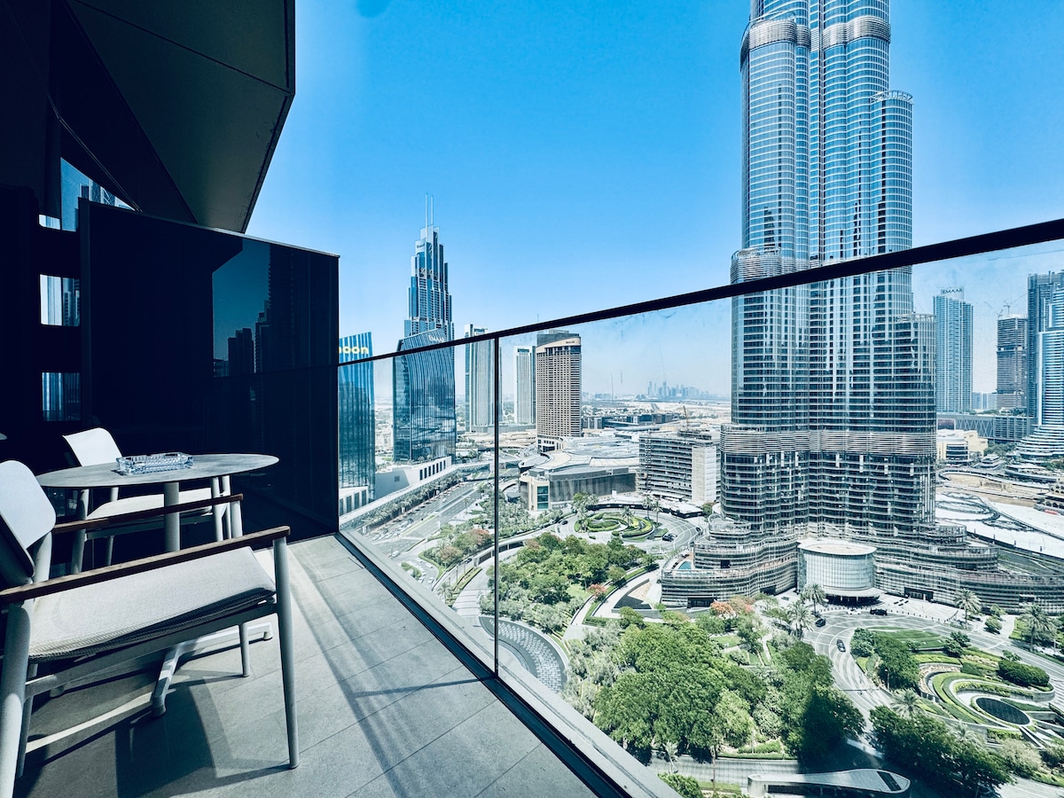 Downtown 3BR Burj Khalifa View | Address Opera